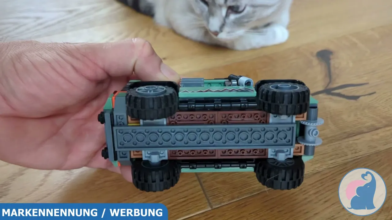 Mit 221 Teilen bietet das Set meiner Meinung nach genau den richtigen Bauumfang für schnellen Bauspaß.