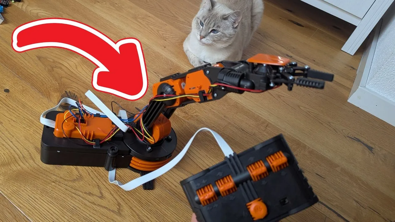 Video: KOSMOS Roboter-Arm
